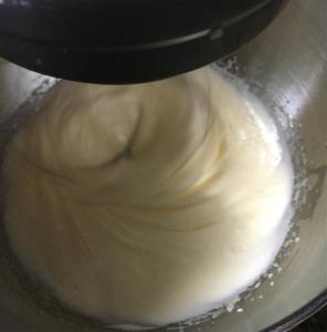 Light and fluffy eggs